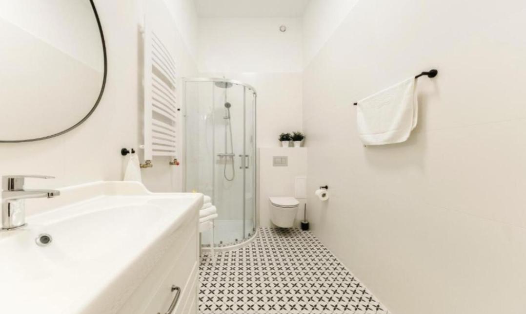Renoma Apartments Free Parking Вроцлав Экстерьер фото